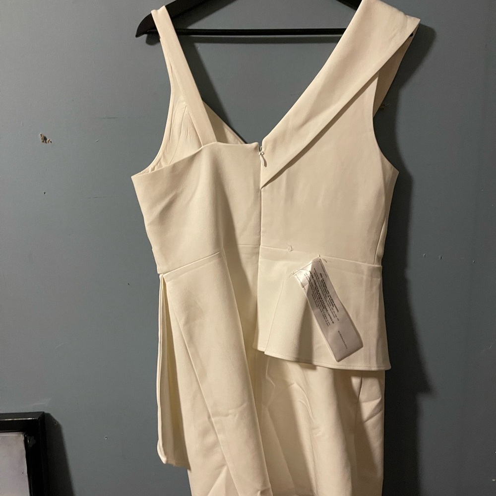 BCBG One Shoulder Cream Dress - Picture 7 of 10